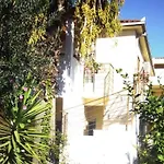 Antonio Apartment *