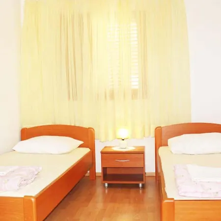 Antonio Apartment Orebic
