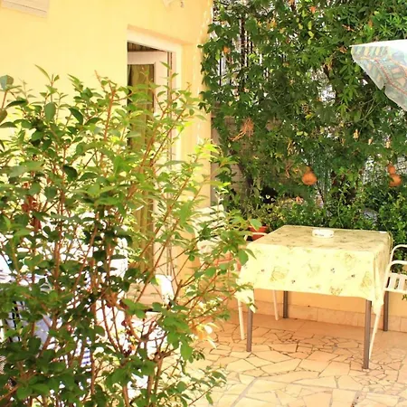 Antonio Apartment *