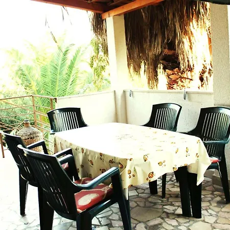 Antonio Apartment *